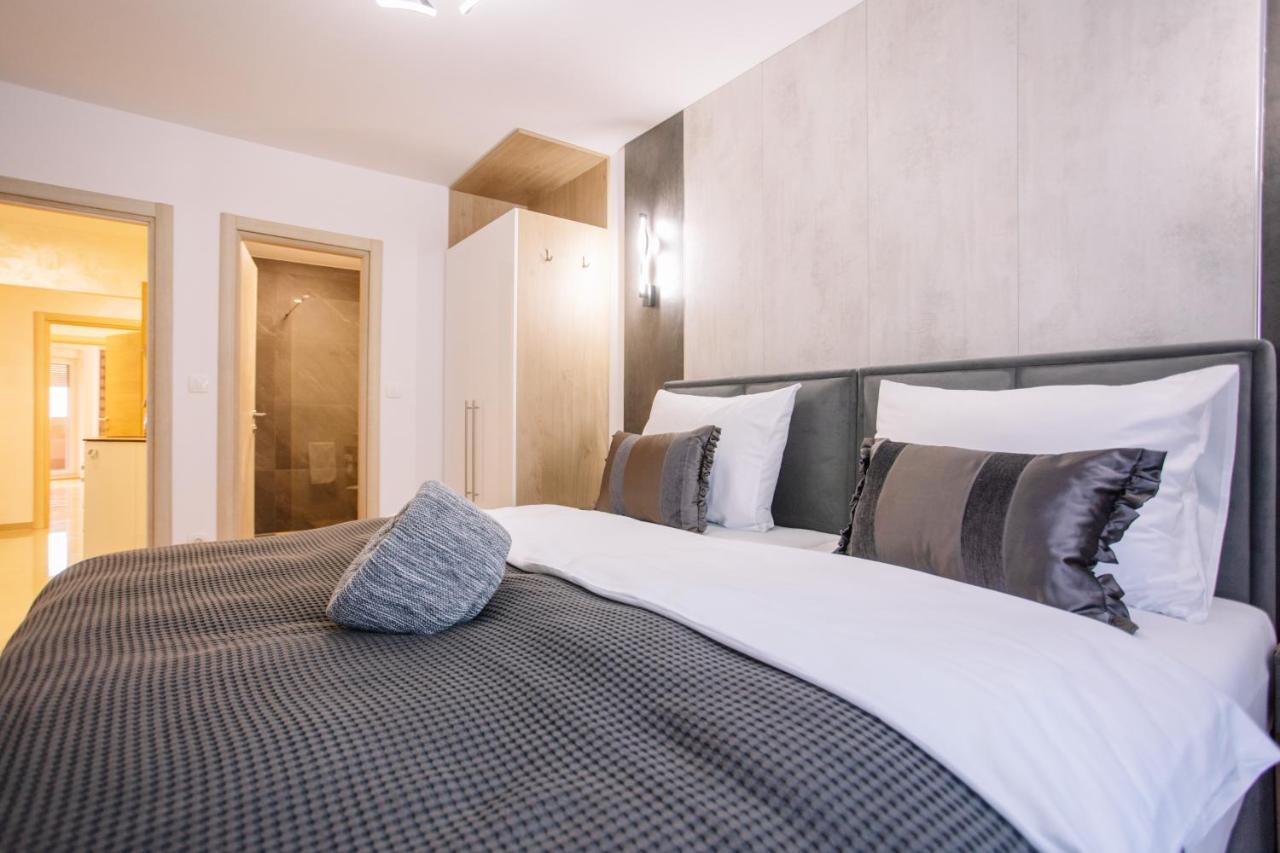 Apartments Hana City Center Livno Ngoại thất bức ảnh