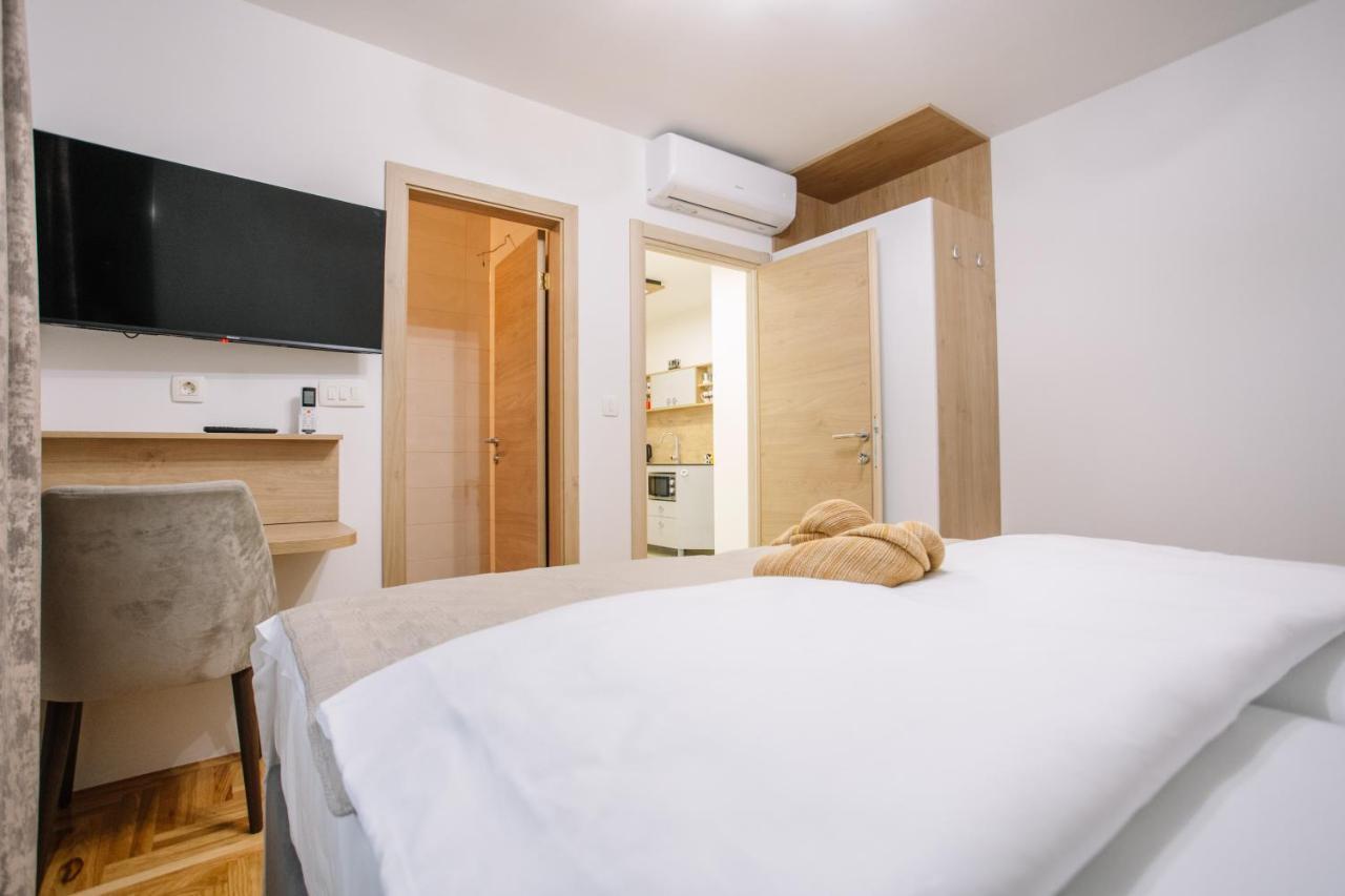 Apartments Hana City Center Livno Ngoại thất bức ảnh